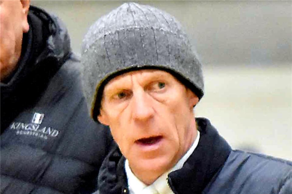 Muss auf unbestimmte Zeit pausieren: der Borkener Springreiter Marcus Ehning