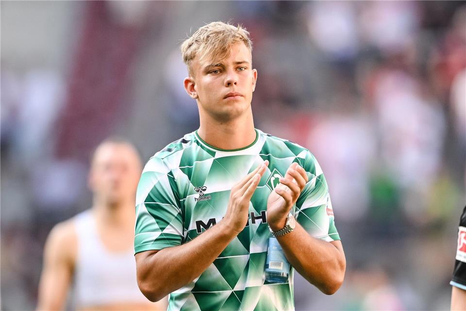 Muss operiert werden: Werder-Stürmer Keke Topp.Harry Langer/dpa