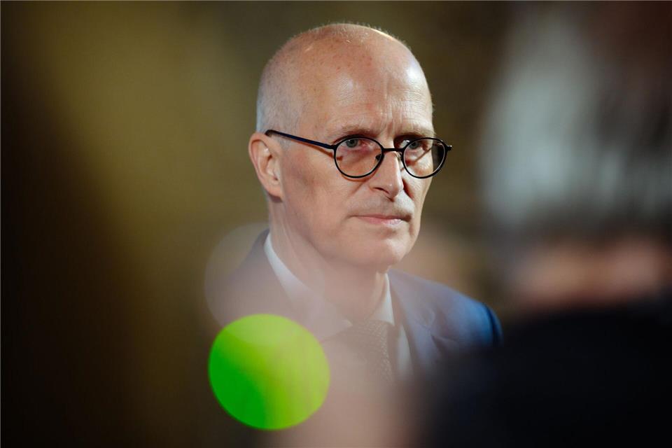 Musste das Olympia-Scheitern eingestehen: Hamburgs Erster Bürgermeister Peter Tschentscher.  Gregor Fischer/dpa
