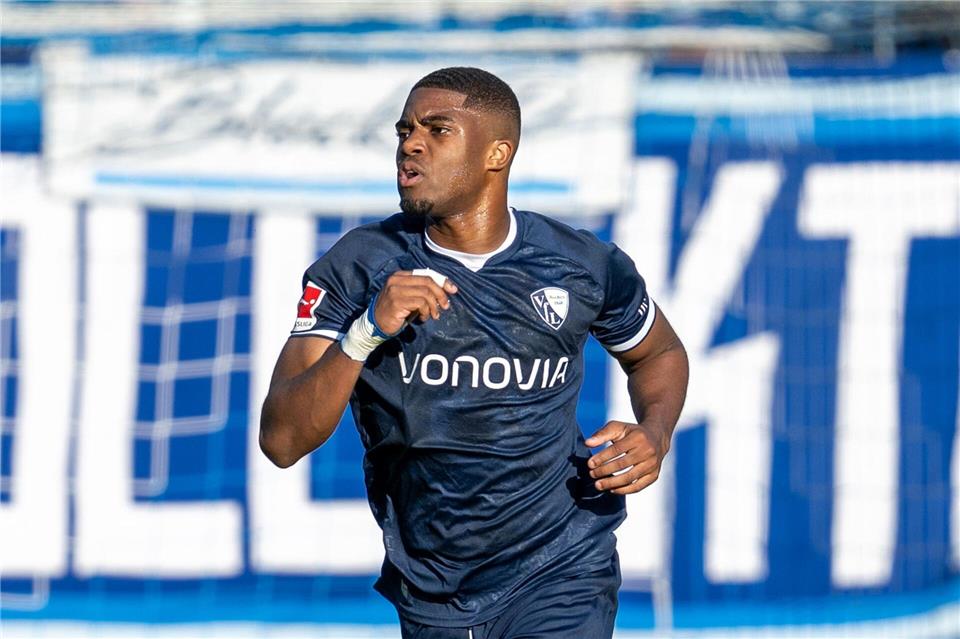 Myron Boadu hat das Training des VfL Bochum wieder aufgenommenDavid Inderlied/dpa