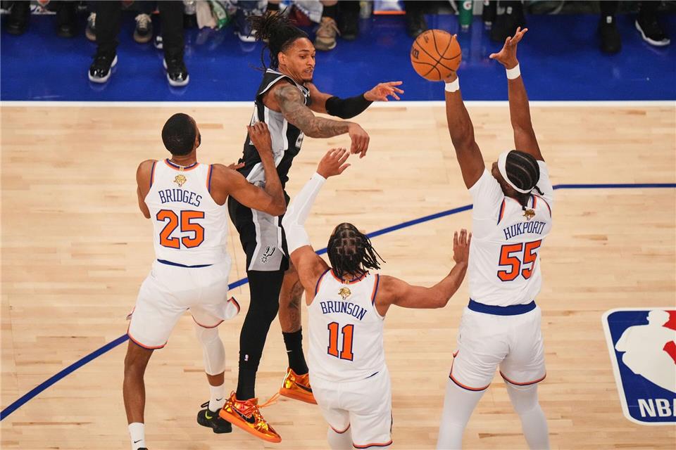 NBA-Meister Hukporti will für Deutschland auflaufen. (Archivbild)Frank Franklin II/AP/dpa