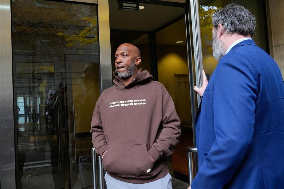 NBA-Trainer Chauncey Billups wurde im Zuge von Vorwürfen wegen illegalen Pokerns festgenommen.Jenny Kane/AP/dpa