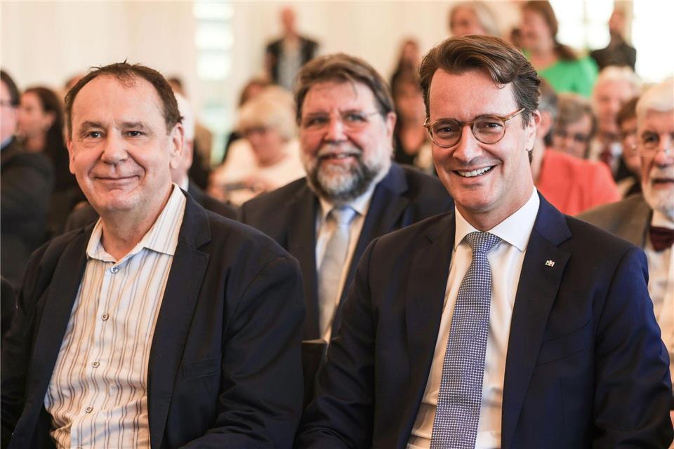 NRW-Ministerpräsident Hendrik Wüst (CDU) kritisiert das russische Strafverfahren gegen Jacques Tilly scharf. (Archivbild)Oliver Berg/dpa