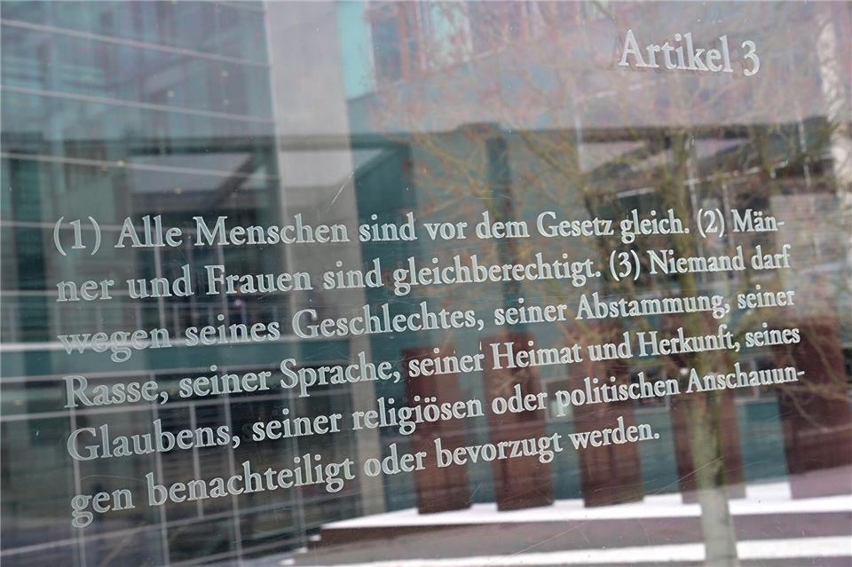NRW plant ein umstrittenes Landesgesetz gegen Diskriminierung. (Symbolbild)Sebastian Christoph Gollnow/dpa