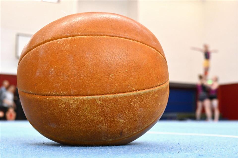 NRW will aus einem Sondervermögen Geld für die Sanierung von Sportstätten Martin Schutt/dpa