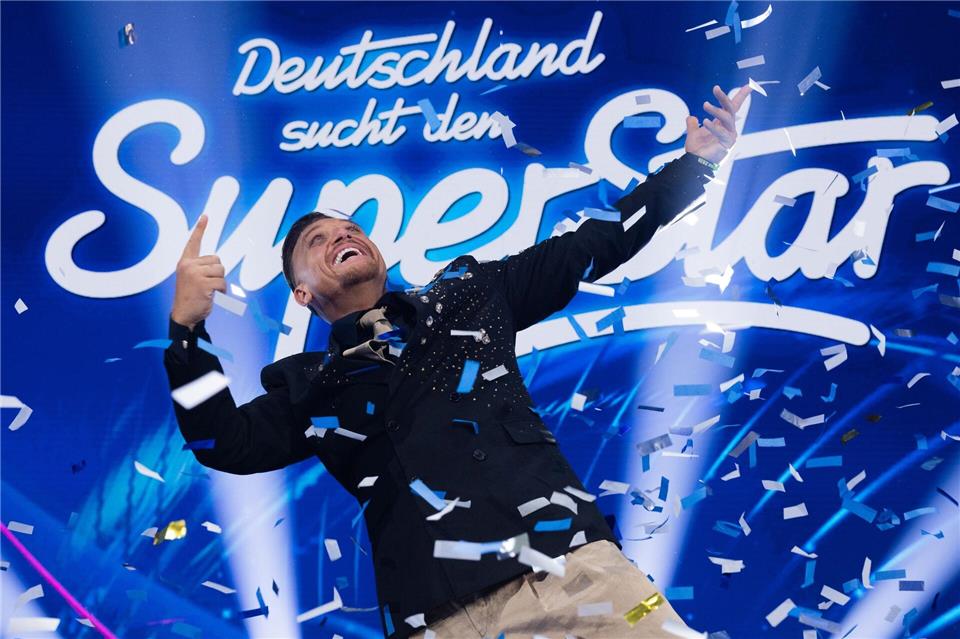 Nach 16 Jahren am Ziel angekommen: „DSDS“-Sieger Menowin FröhlichRolf Vennenbernd/dpa