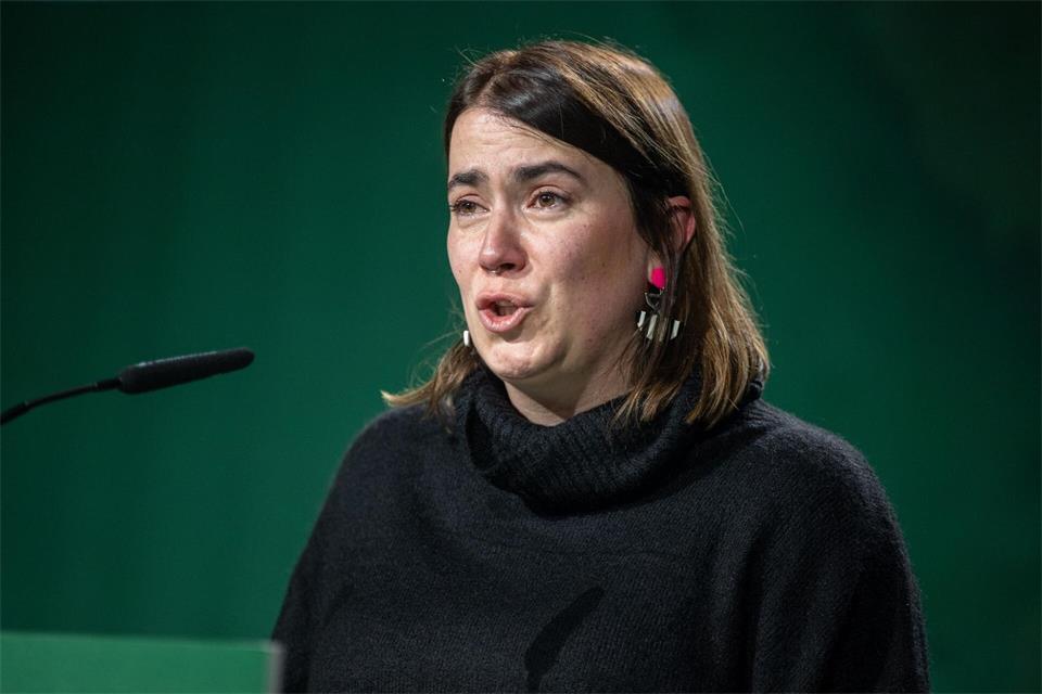 Nach Ansicht der rechtspolitischen Sprecherin der Grünen-Fraktion, Nathalie Cramme-Hill, wächst ein Schmuggelproblem in den Gefängnissen heran. (Archivbild)Harald Tittel/dpa
