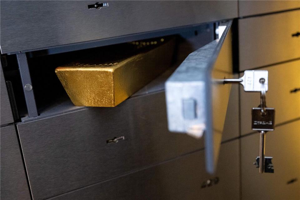 Nach Einbrüchen wächst die Unsicherheit: Wie sicher sind Wertsachen bei der Bank? (Symbolbild)Sven Hoppe/dpa