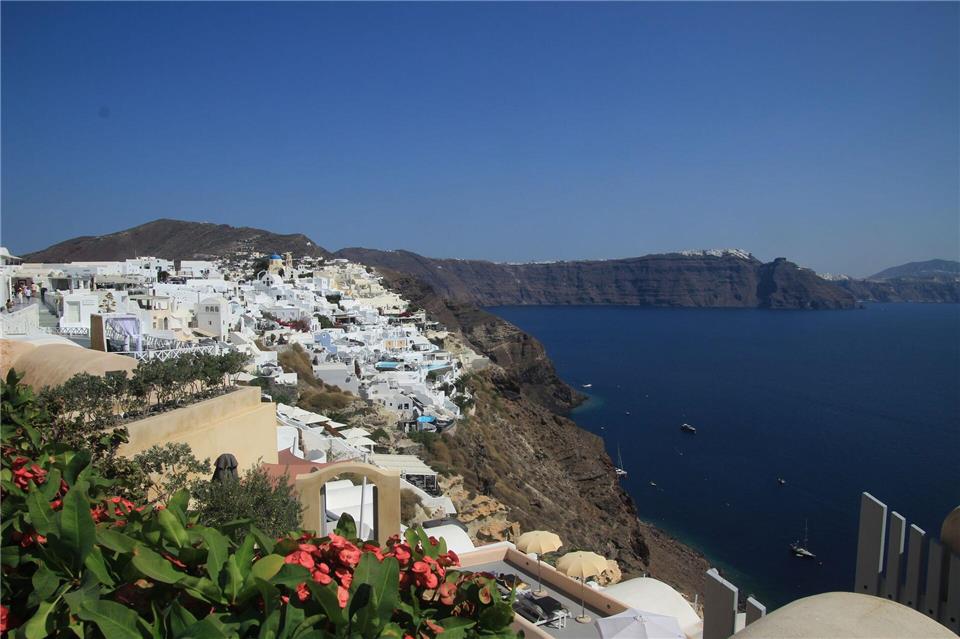 Nach Erdbeben auf der Insel Santorini wurden Vorsichtsmaßnahmen ergriffen. (Archivbild)Cindy Riechau/dpa