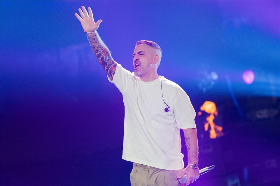 Nach Vorwürfen gegen Polizisten wegen einer privaten Tätigkeit für Bushido will die Berliner Polizei Konsequenzen ziehen. (Archivbild)Rolf Vennenbernd/dpa