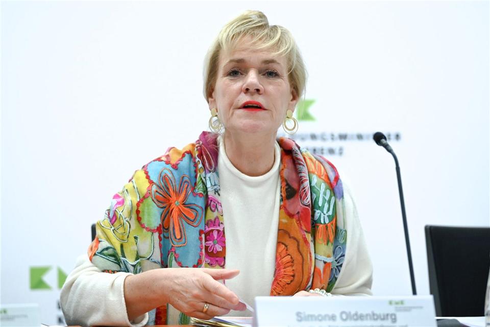 Nach Worten von MV-Bildungsministerin Oldenburg sollen 2.000 Hortplätze neu entstehen, um den Rechtsanspruch erfüllen zu können. (Archivbild)Elisa Schu/dpa