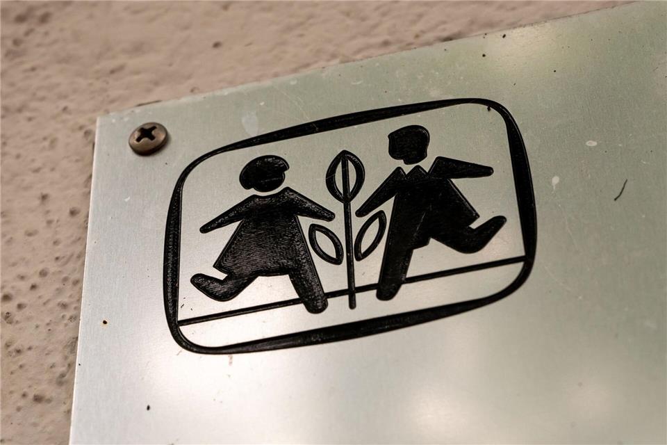 Nach Zwickau nun auch in Leipzig: Das Hilfswerk der SOS-Kinderdörfer hat einen zweiten Standort in Sachsen eröffnet. (Symbolbild)Peter Kneffel/dpa