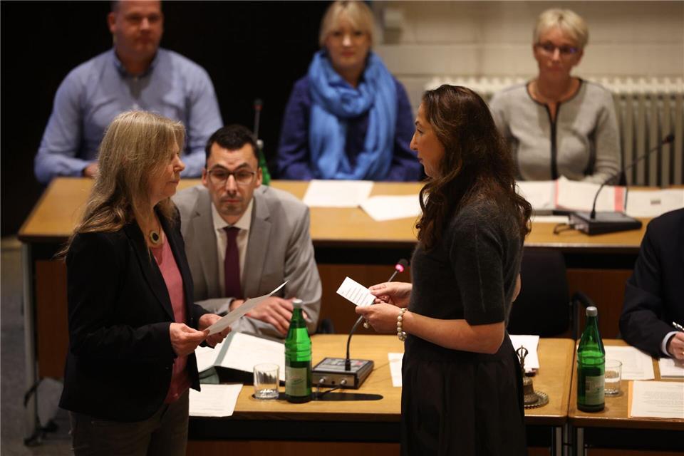 Nach dem Amtseid hält Iris Stalzer eine Antrittsrede Christoph Reichwein/dpa