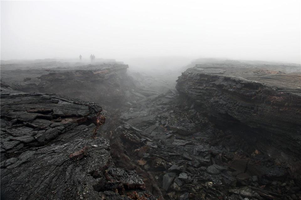 Nach dem Ausbruch des Fagradalsfjall: erloschener Lavastrom im Tal von Geldingadalir.Manuel Meyer/dpa-tmn