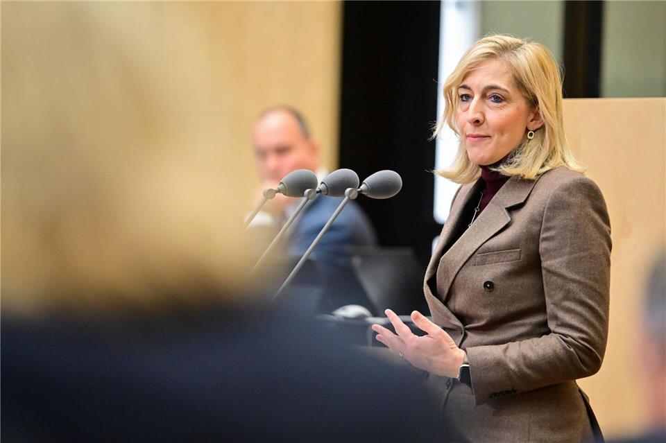 Nach dem Bundestag gibt auch die Länderkammer grünes Licht. Sebastian Christoph Gollnow/dpa
