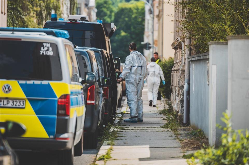 Nach dem Fund einer Leiche in Greiz sucht die Polizei nach Hinweisen auf Tatverdächtige. Kevin Fischer-Golde/bw-pictures/dpa