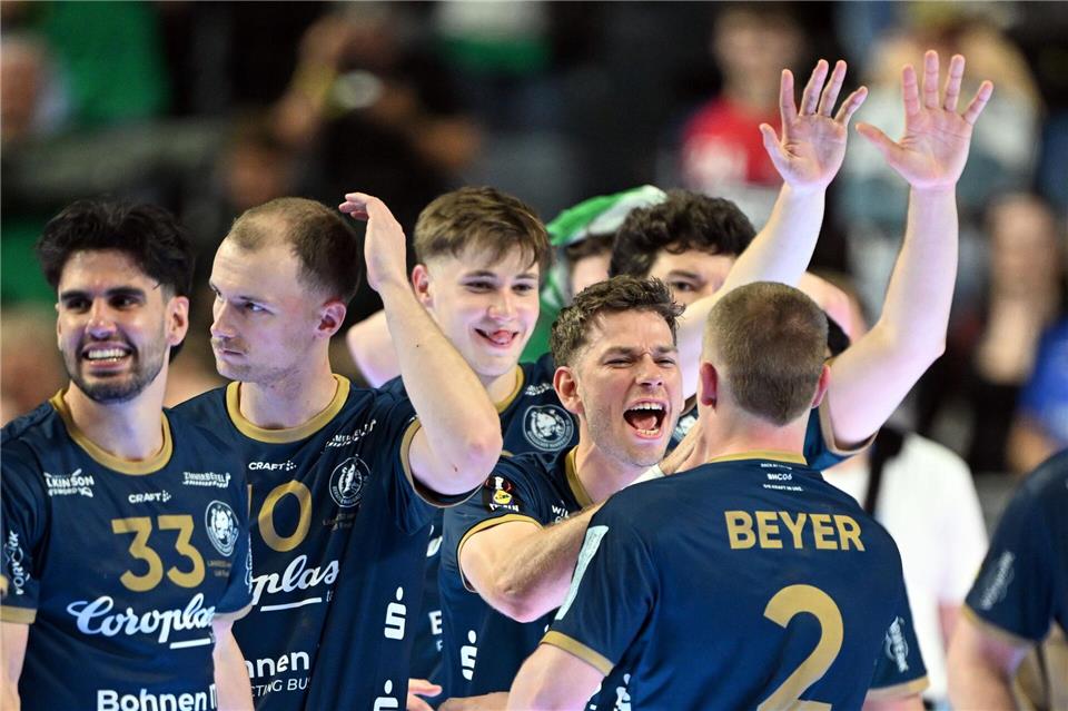 Nach dem Halbfinal-Sieg gegen den SC Magdeburg scheint für den BHC alles möglich. Federico Gambarini/dpa