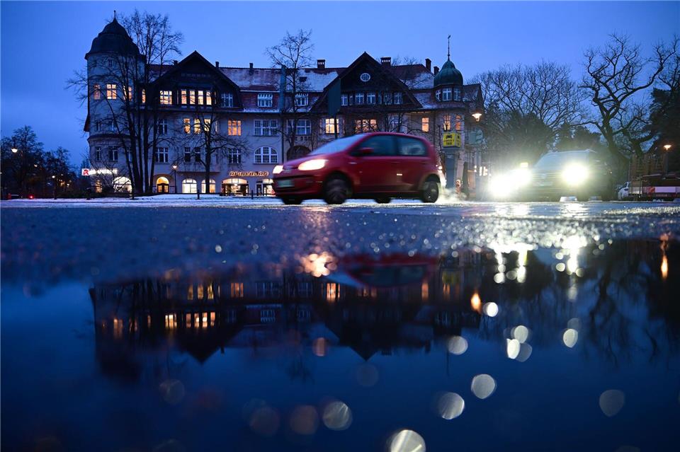 Nach dem großen Stromausfall in Berlin noch viel zu tun.  Sebastian Gollnow/dpa