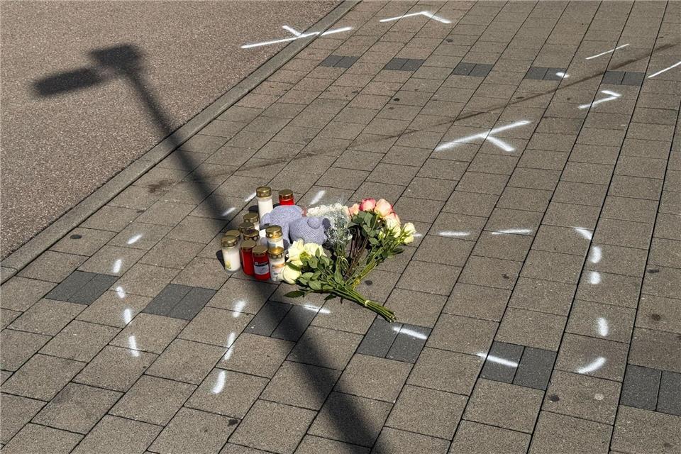 Nach dem tödlichen Geschehen sind noch viele Fragen offen.Marijan Murat/dpa