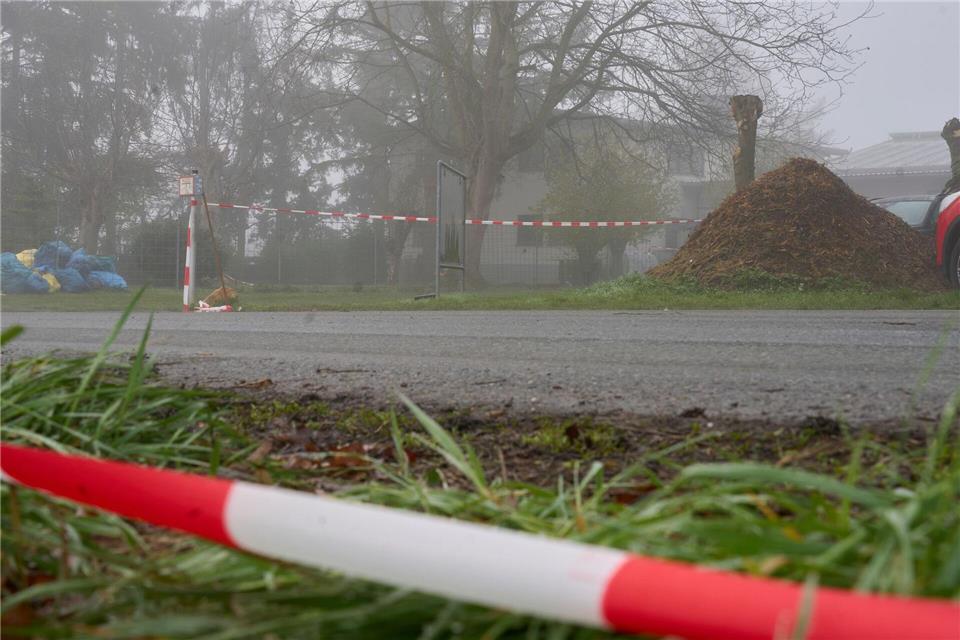 Nach dem tödlichen Unfall in einer Lederfabrik in Runkel laufen Ermittlungen wegen des Vorwurfs der fahrlässigen Tötung gegen Unbekannt. (Archivbild) Sascha Ditscher/dpa