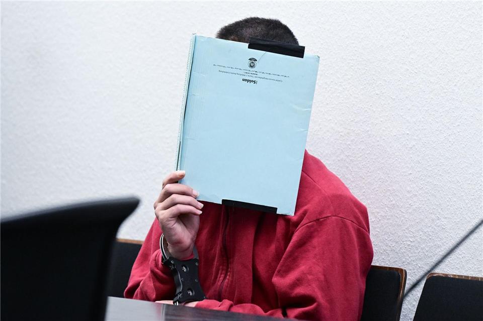 Mord aus Frust? Urteil gegen Flüchtling nach Jogger-Angriff Nach den Plädoyers wird in dem Prozess am selben Tag auch das Urteil erwartet. (Archivbild)Bernd Wei�brod/dpa