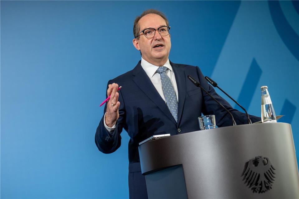 Nach den Plänen des Innenministers soll es jetzt schnell gehen. Michael Kappeler/dpa