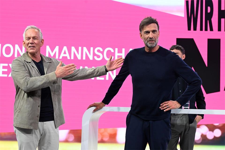 Nach den Worten von Johannes B. Kerner ist Jürgen Klopp „in dieser Nein-Zeit ein Ja-Typ“. (Archivbild)Felix Hörhager/dpa