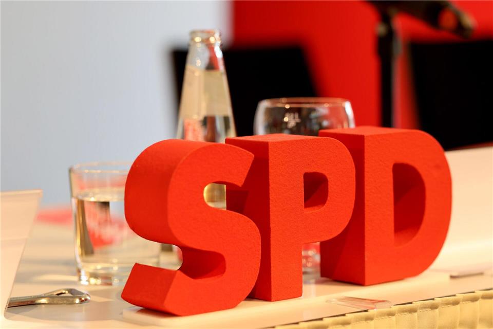 Nach der CDU hat nun auch die SPD eine Position zum Haseloff-Rückzug festgelegt. (Archivbild)Matthias Bein/dpa