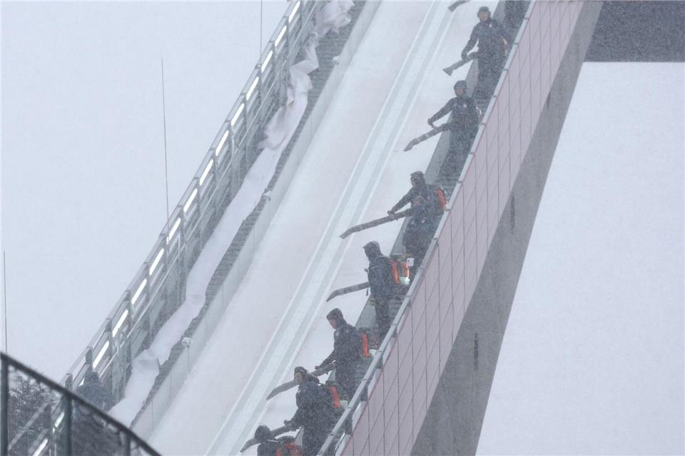 Nach der Skiflug-WM zeigt sich der Internationale Skiverband Fis besorgt über beleidigende Kommentare gegen Mitarbeiter und Komiteemitglieder. (Archivbild)Karl-Josef Hildenbrand/dpa