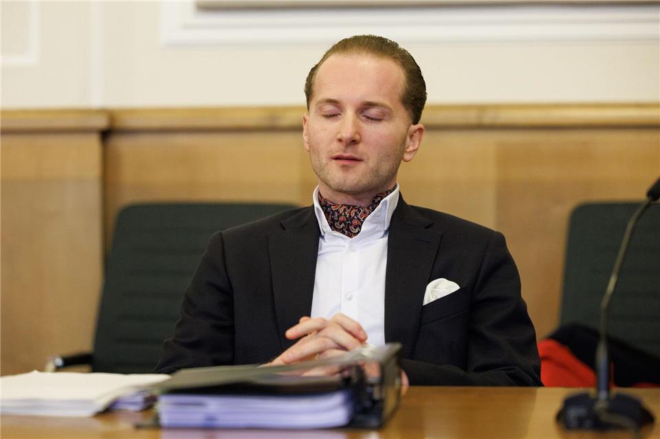 Nach der Verbüßung einer Freiheitsstrafe unter anderem wegen bandenmäßigen Betrugs kommt Hendrik Holt in einer ARD-Dokumentation zu Wort. (Archivfoto)Friso Gentsch/dpa