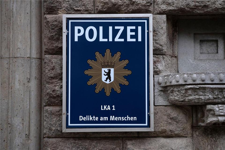 Nach der Verschleppung eines Mannes sucht das LKA Berlin nach Zeugen und Hinweisen. (Symbolbild)Paul Zinken/dpa-Zentralbild/dpa