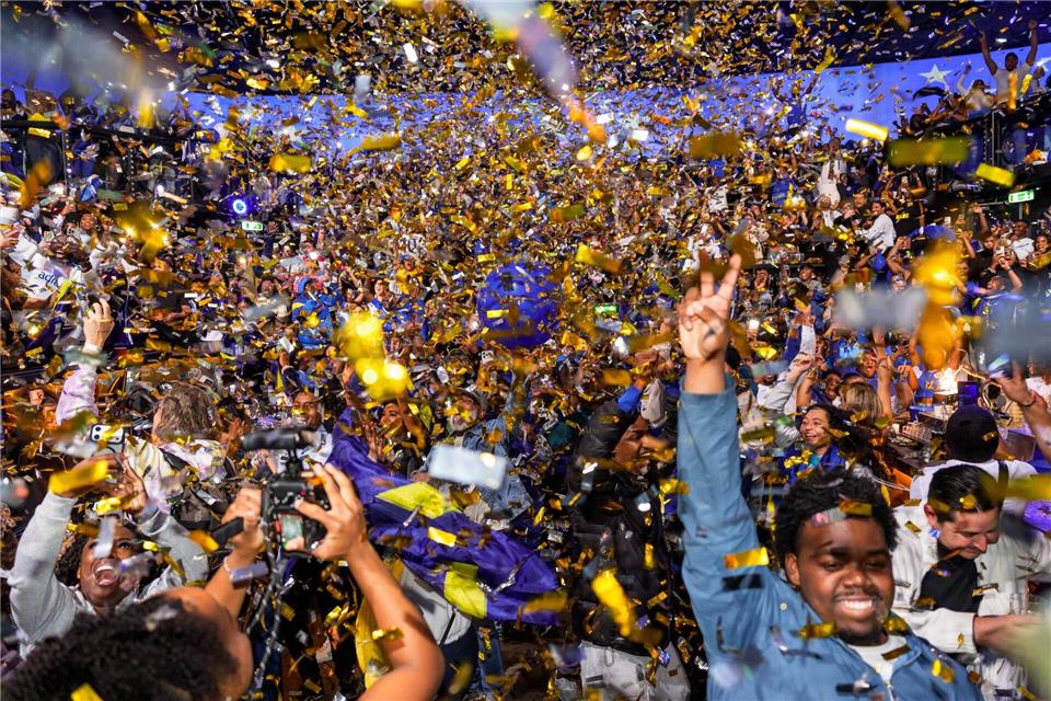 Nach der WM-Qualifikation wird in  Curaçao gefeiert. Marco Van Der Caaij/ANP/dpa