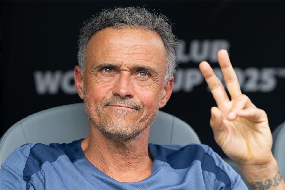 Nach einem Radsturz muss Luis Enrique unters Messer. (Archivbild)Sven Hoppe/dpa