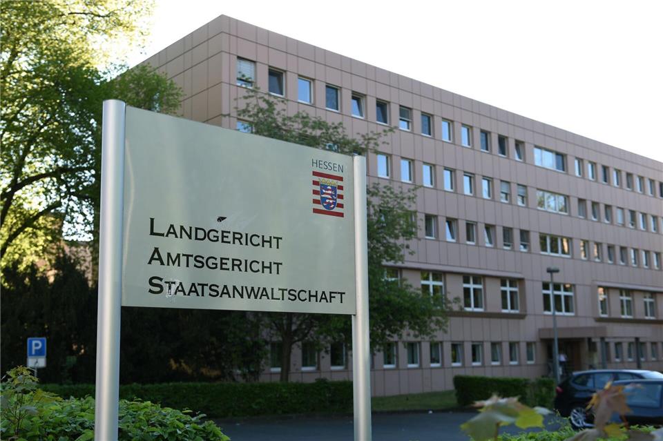 Nach einer Drohung gegen eine Marburger Wissenschaftlerin ermitteln Polizei und Staatsanwaltschaft. (Foto Archiv)Uwe Zucchi/dpa