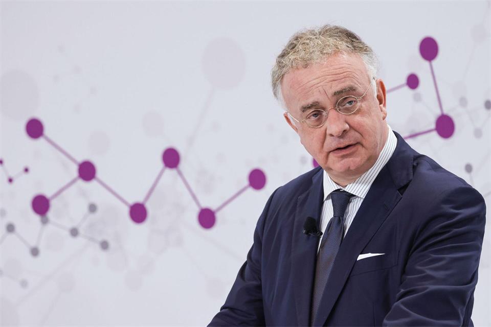 Nach einer Operation fällt Christian Kullmann vorerst aus. (Archivbild)Oliver Berg/dpa
