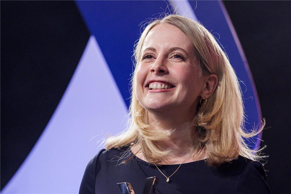 Nach ihrer Babypause will Bauministerin Verena Hubertz ihre Tätigkeit im März wieder aufnehmen. (Archivbild)Carsten Koall/dpa