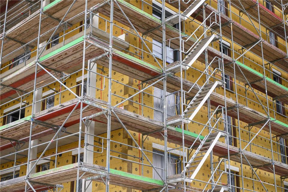 Nach langem Warten startet das Millionen-Projekt für klimafreundliches Bauen in Weimar und Bautzen. (Symbolbild)Patrick Pleul/dpa