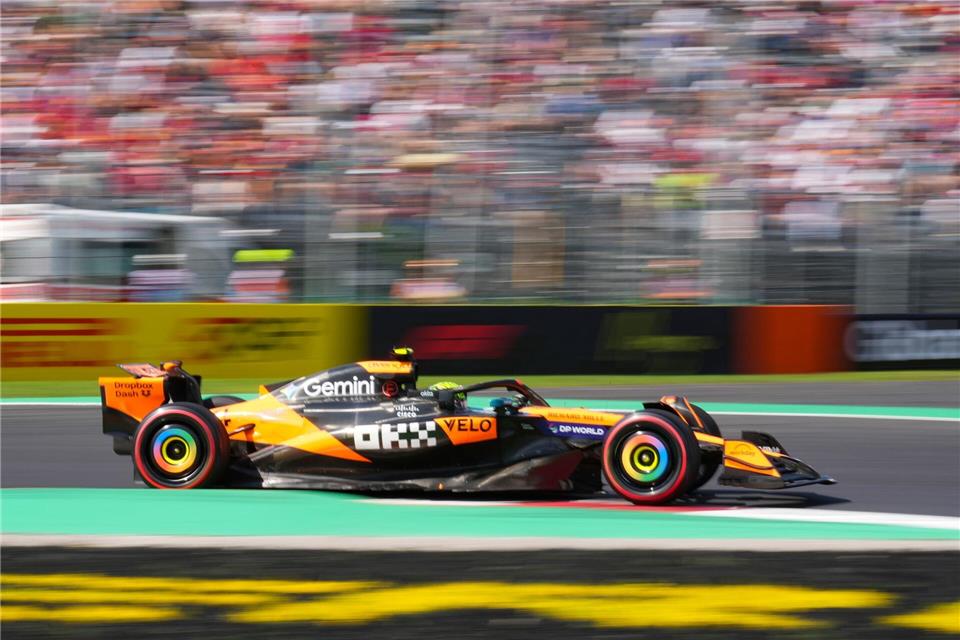 Nach seinem Defekt am McLaren in Zandvoort ist Norris voll in Fahrt.Antonio Calanni/AP/dpa