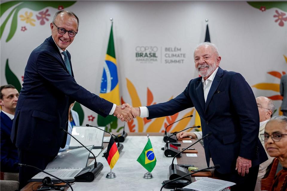 Nach seinen Äußerungen zur Stadt Belém wird Bundeskanzler Friedrich Merz beim G20 erneut mit dem brasilianischen Präsidenten Luiz Inácio Lula da Silva zusammentreffen.Kay Nietfeld/dpa