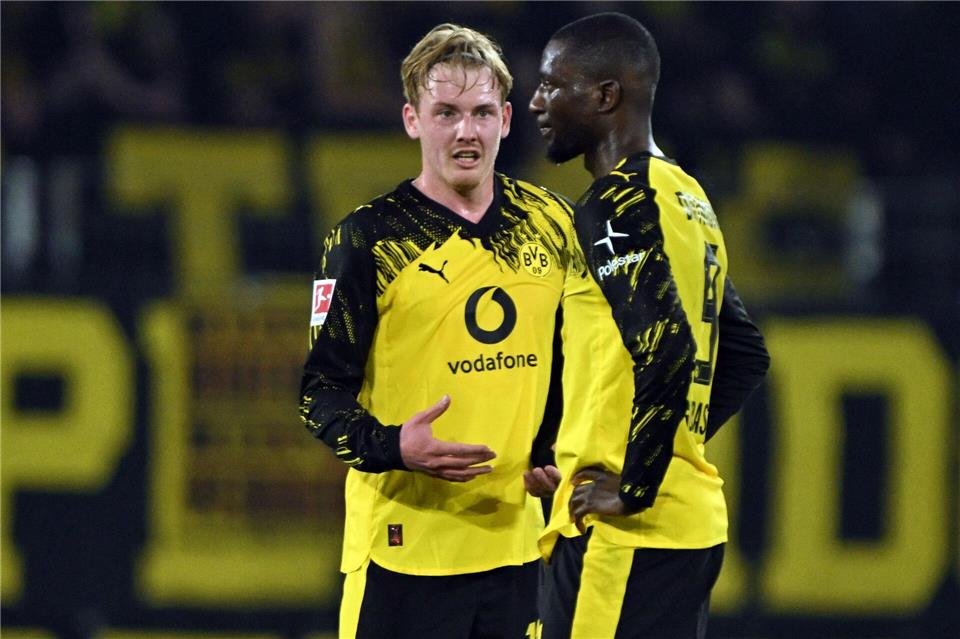 Nach sieben Jahren ist in Dortmund kein Platz mehr für Julian Brandt (l.) Federico Gambarini/dpa