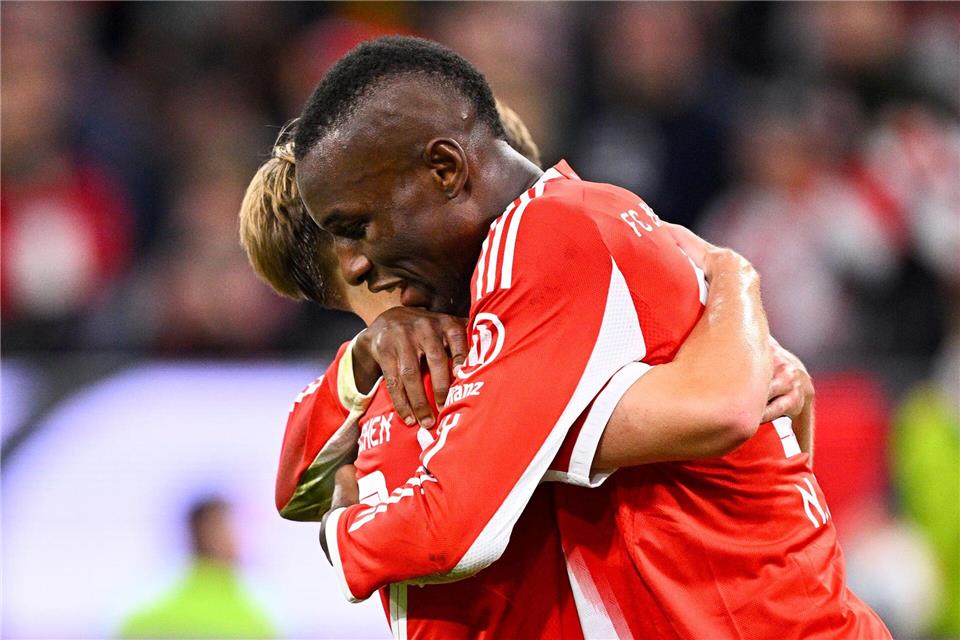 Nach viel Kritik gab es nun Lob für Nicolas Jackson.Tom Weller/dpa