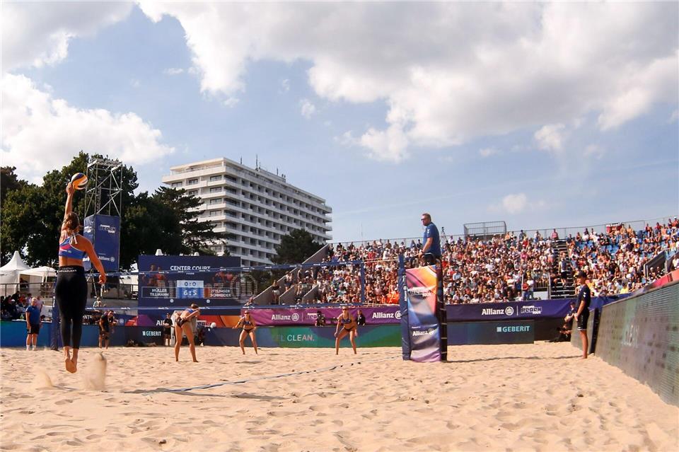 Nach vielen Jahre in Timmendorfer Strand wird Dortmund Gastgeber der Deutschen Beachvolleyball-Meisterschaften. (Archivbild)Otto Kasch/Lobeca/dpa