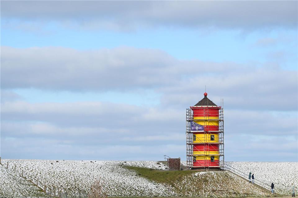 Nach vielen Wochen mit Winterwetter bringt das Wochenende milde Temperaturen mit sich. (Symbolbild)Lars Penning/dpa