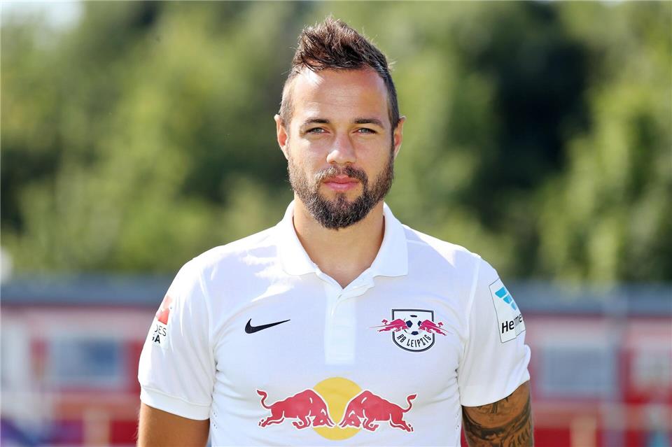 Nach zehn Jahren als Spieler und Nachwuchstrainer gehen Sebastian Heidinger und RB Leipzig ab diesem Sommer getrennte Wege. (Archivbild)picture alliance / ZB