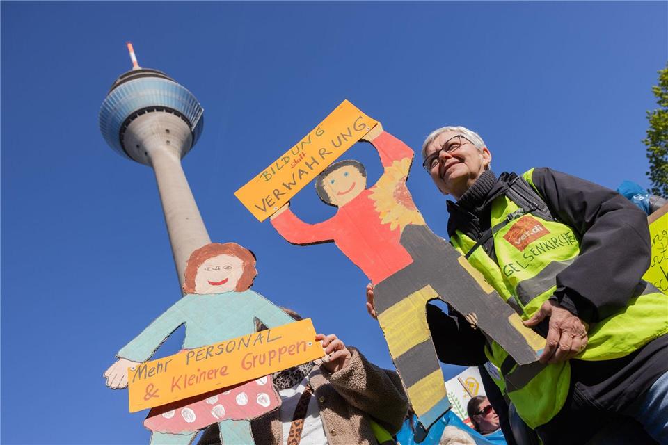 Nachbesserungen der neuen Familienministerin Verena Schäffer (Grüne) am Kinderbildungsgesetz können die Protestfront nicht befrieden.Rolf Vennenbernd/dpa