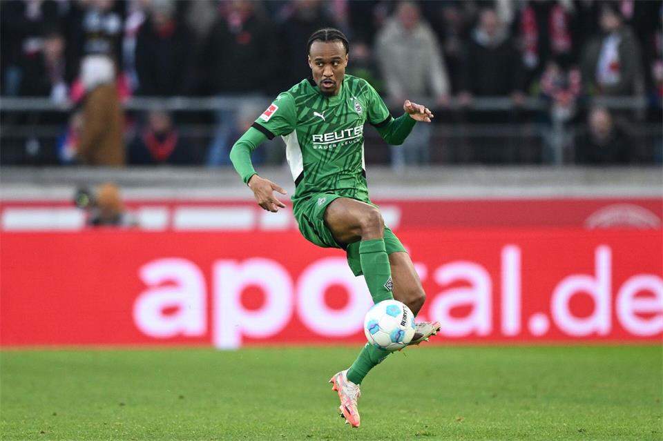 Nathan Ngoumou spielt künftig für den französischen Erstligisten OGC Nizza. (Archivbild)Harry Langer/dpa