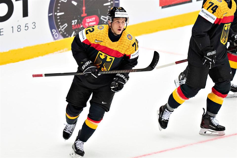 Nationalspieler Dominik Kahun muss verletzt pausieren. (Archivbild)Henning Bagger/Ritzau Scanpix/AP/dpa