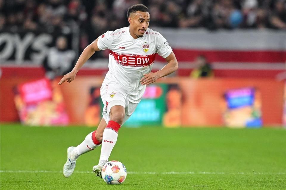 Nationalspieler Jamie Leweling ist angeschlagen. (Archivbild) Harry Langer/dpa