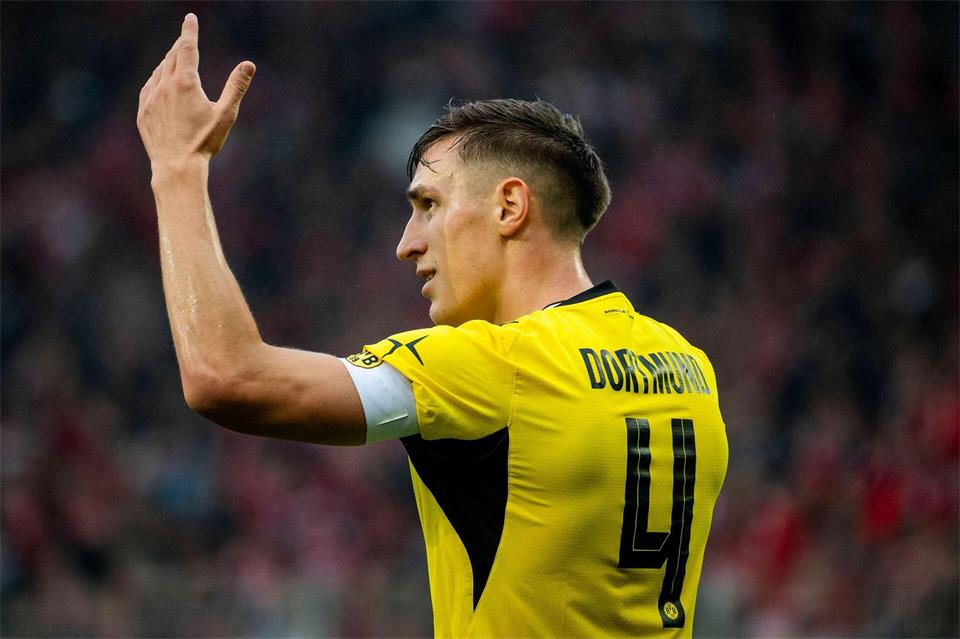 Nationalspieler Nico Schlotterbeck kehrte beim BVB in die Startelf zurück.Julius Frick/dpa