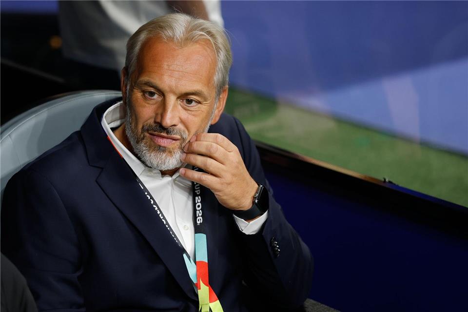 Nationaltrainer Sébastien Desabre muss einen Schicksalsschlag in seiner Familie verkraften.Erik S. Lesser/AP/dpa